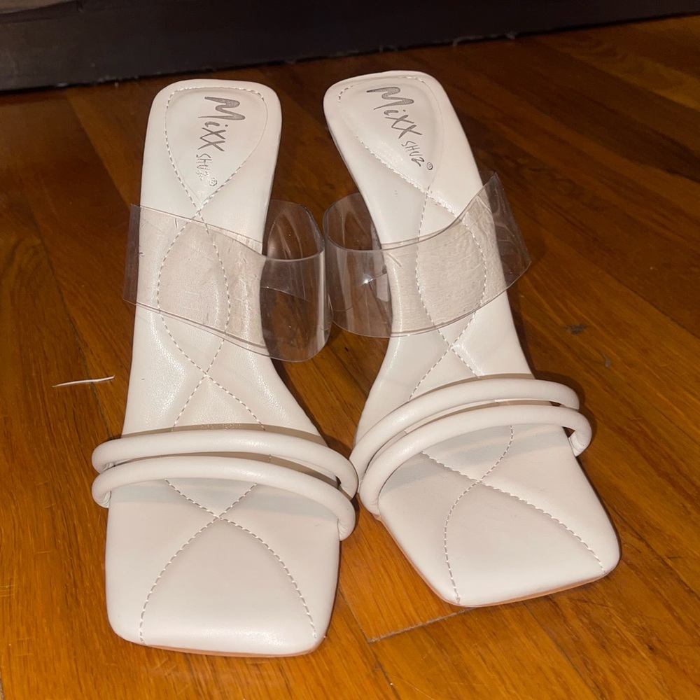 Cream Heels